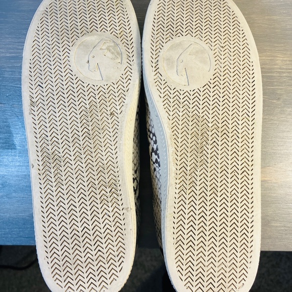 Billy Footwear Women's Snakeskin Classic Lowtop Sneaker - Picture 4 of 5